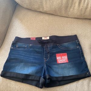 LEI Pull On Mid Rise Shorts XL